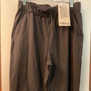 Lululemon Black size 8 joggers